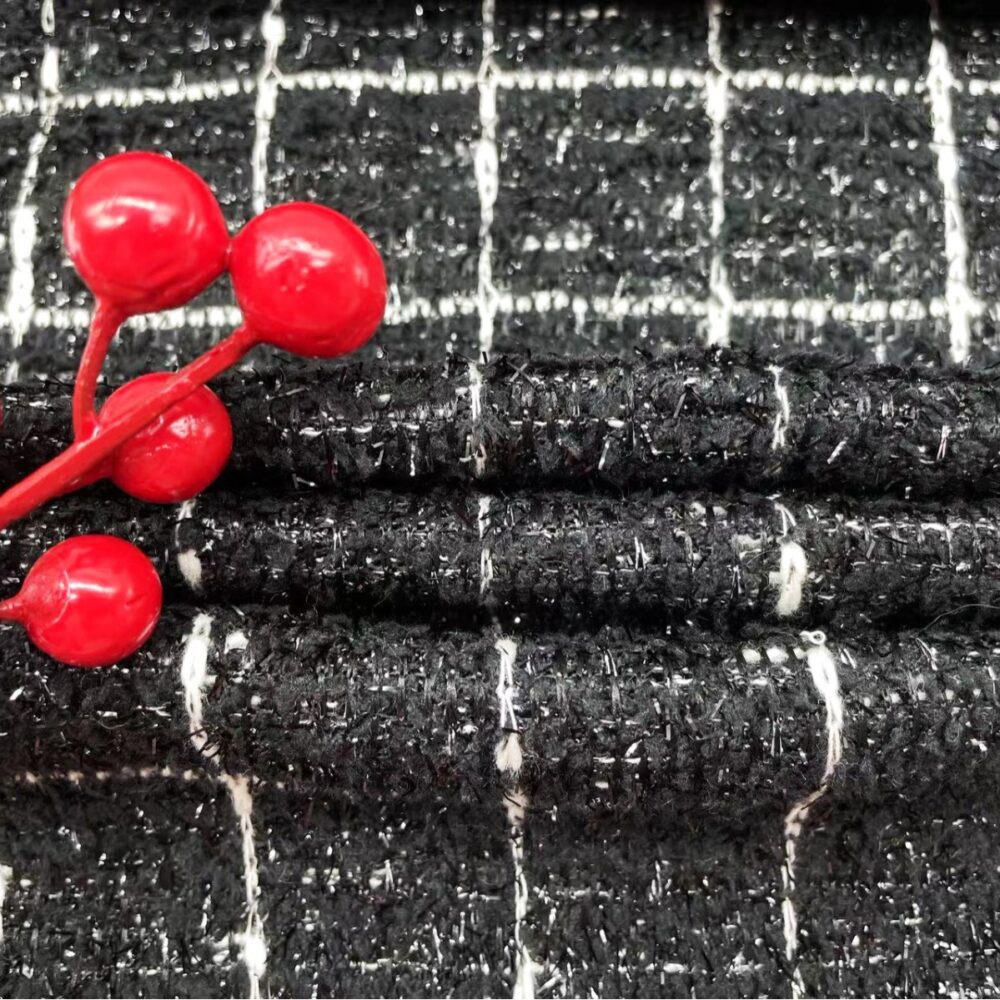 Woolen plaid fabric - Image 4