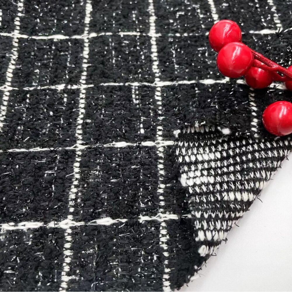 Woolen plaid fabric - Image 2